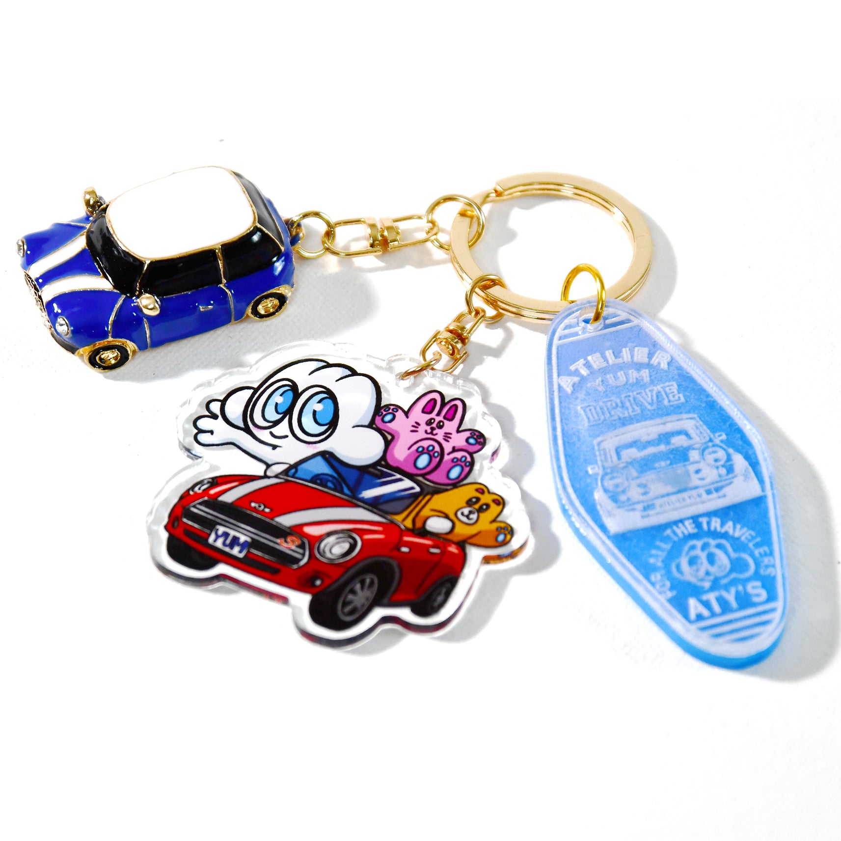 【希少】アンリークイール キーホルダー　車　ビーズ　２点セット 希少】アンリークイール キーホルダー 車 ビーズ 2点セット